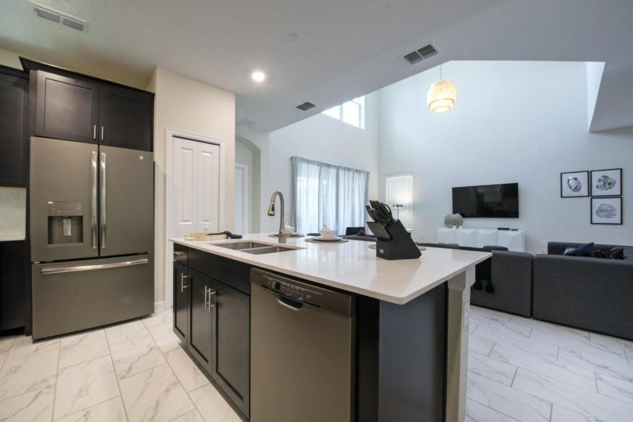 Modern Home With Private Pool And Game Room At Storey Lake Sl2742 Kissimmee Buitenkant foto